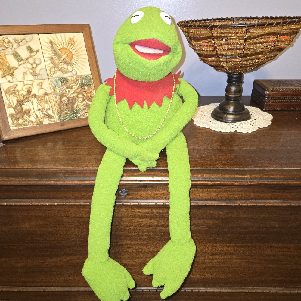 Vintage Unique Kermit The Frog Style Green Plush Doll With Red Collar